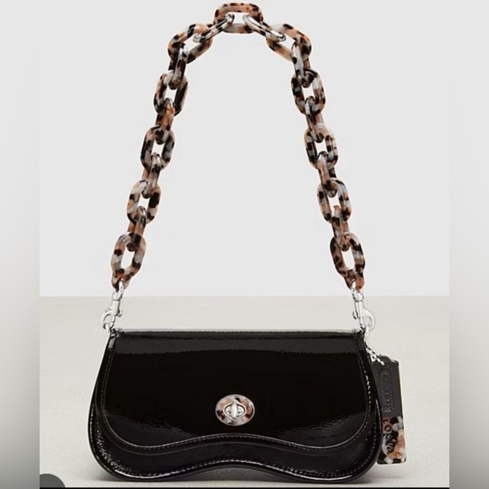 NWT COACHTOPIA BLACK PATENT WAVY DINKY